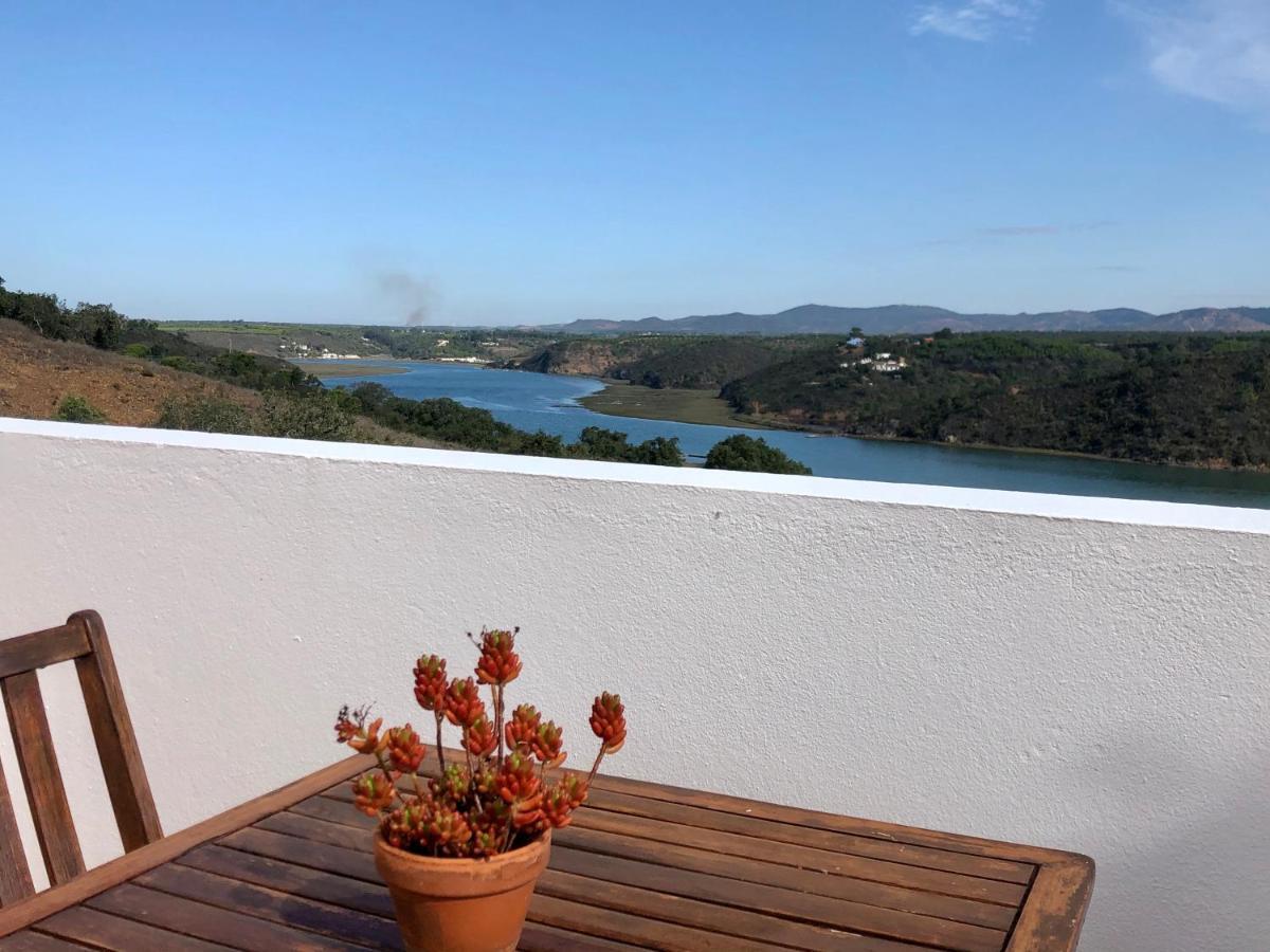 Monte Do Zambujeiro Hotel Vila Nova de Milfontes Luaran gambar